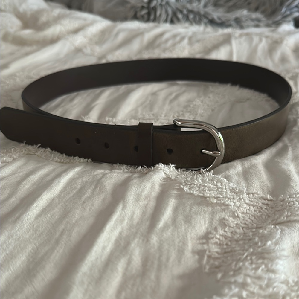 Classic Brown Leather Belt